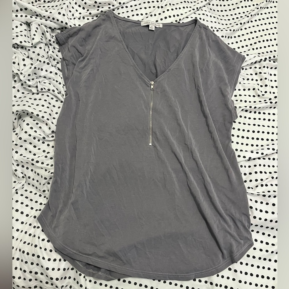 Green Envelope Los Angeles Grey Shirt